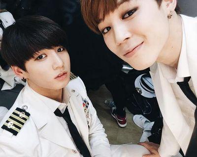 A.R.M.Y → Jungkook & Jimin (JiKook) ♥
EXO-L  → Luhan & Suho ♥
Pink Panda → Park Chorong ^^