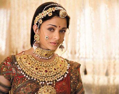 you can get the classic jewellery from here by only giving order @+91141-6451553