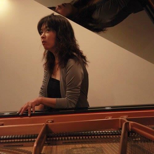 Minako Tsukatani Profile