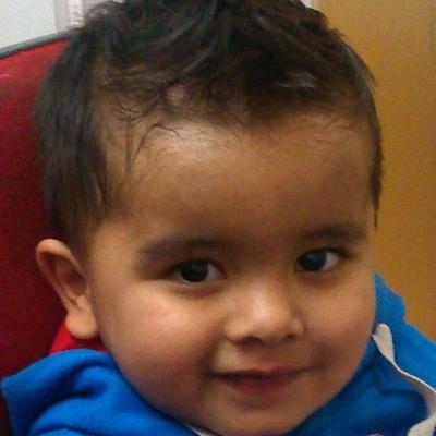 Emraan82138057's profile picture. 