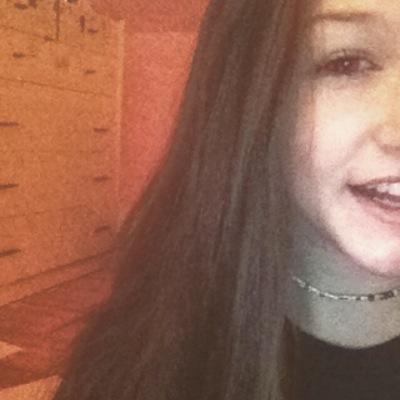 5sos makes me happy. CALUM HOOD A •dont stay as long as you need because i hate you• mags af 0/4 :(