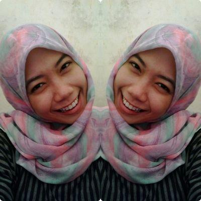dindaPREP2's profile picture. 20 yo. muslim. fajar's wife. ig: dindarep. follback ? mention