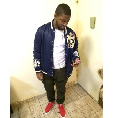 IG:Rarestray .. Rare 〽️oney Attire ®〽️〽️ #TeamLakers Check Out My Clothing Website ... Much Appreciation To Visitors