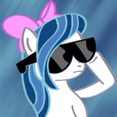 hey im mandolin your average pegasus with a great family