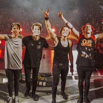 followback calum, ashton, michael, luke pls ❤️