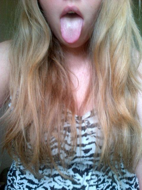 BE YOURSELF : LiiveS tO shOrtt 2 bE sOmeOne eLSe ♡. || fOlLOwww mE ii 'L fOlLOww yOu ♥