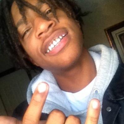 Im Playa as nigga n im all about tha Mula ! Follow Me or Get tha Fuck Off My Shit ! #HOT$BOYZ