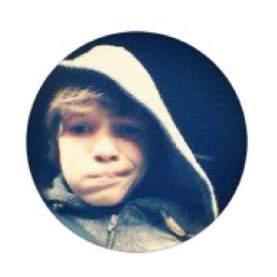 ^Loenen
^VSZ 8Loo
^Muziek
^Instagram:@pepijnjansenn
^Snap:janspepijnjans