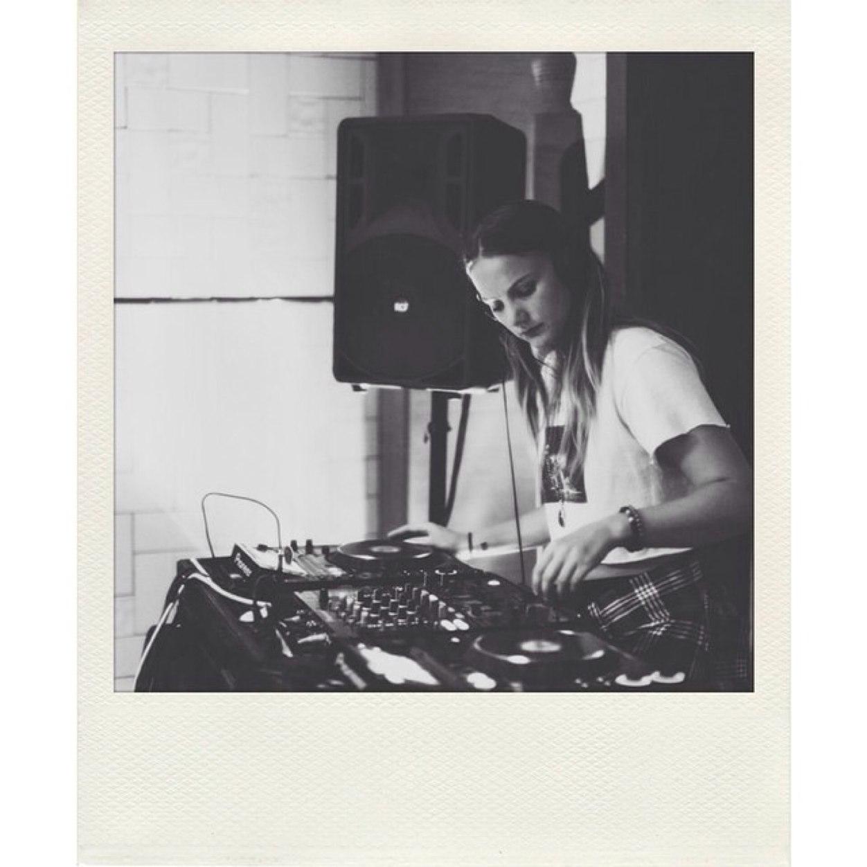 Sydney based Dj/producer