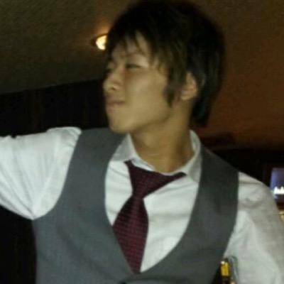 明日死んでも後悔しない。不安だらけの安定した低所得になりたくないと強く思いこの人生を歩む事を決めました！今は充実と達成感を得られるレベルまで来たので毎日が楽しい！飲食、サービス、通信、海外展開《中国、タイ、ミャンマー》、人材コンサル『不安と生きるか。理想に死ぬか。』