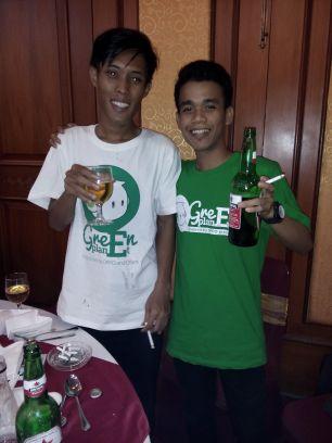 English Department of Makassar Muhammadiyah University & Oppo Smartphone