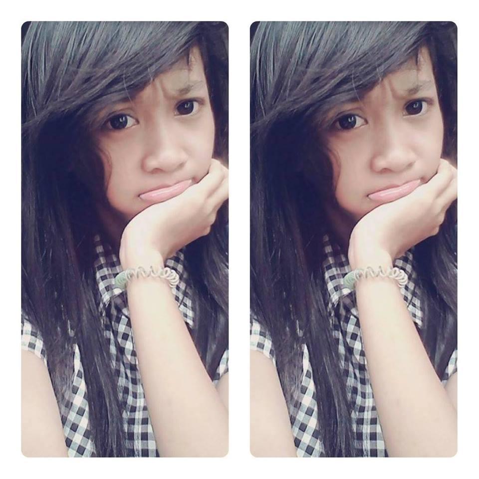 deshiiejrx's profile picture. desi lailatul amana | 29 desember 1998 | tuhan tau yg terbaik  (˘⌣˘)ε˘`) ε˘`) ♡ {}