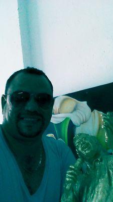 IguaranArmando's profile picture. maestro en artes pláticas