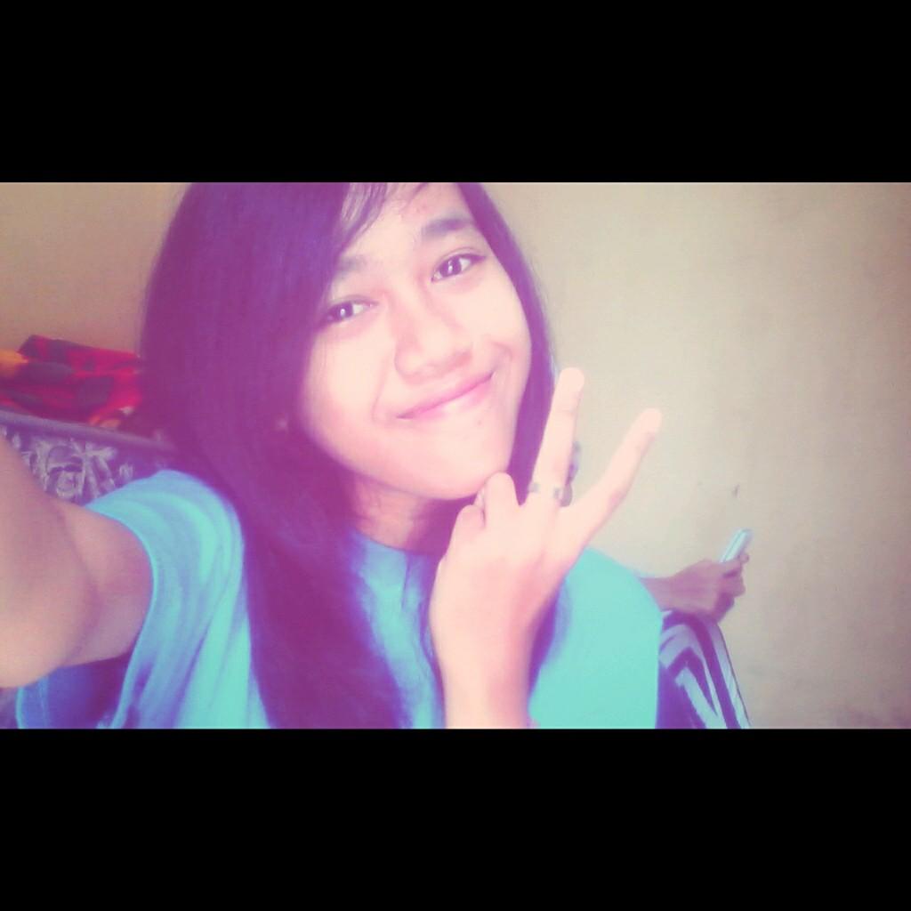 ISHS Kepanjen | Absen 2 | X-IBB ❤| Fb: alvi