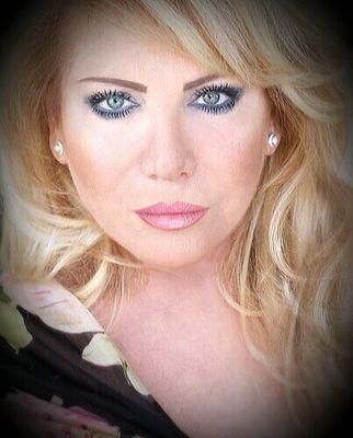 NilBurakk's profile picture. Sanatçı / Yönetici