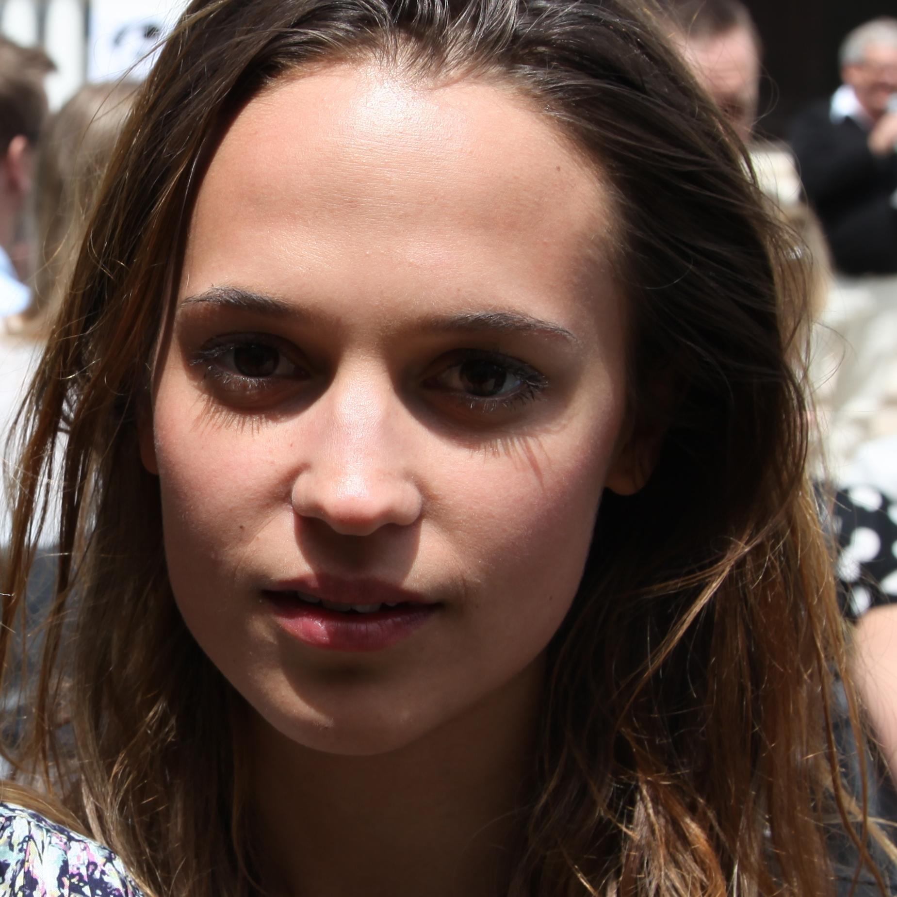 AlicaRennie's profile picture. 