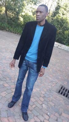 ralphmncube's profile picture. 