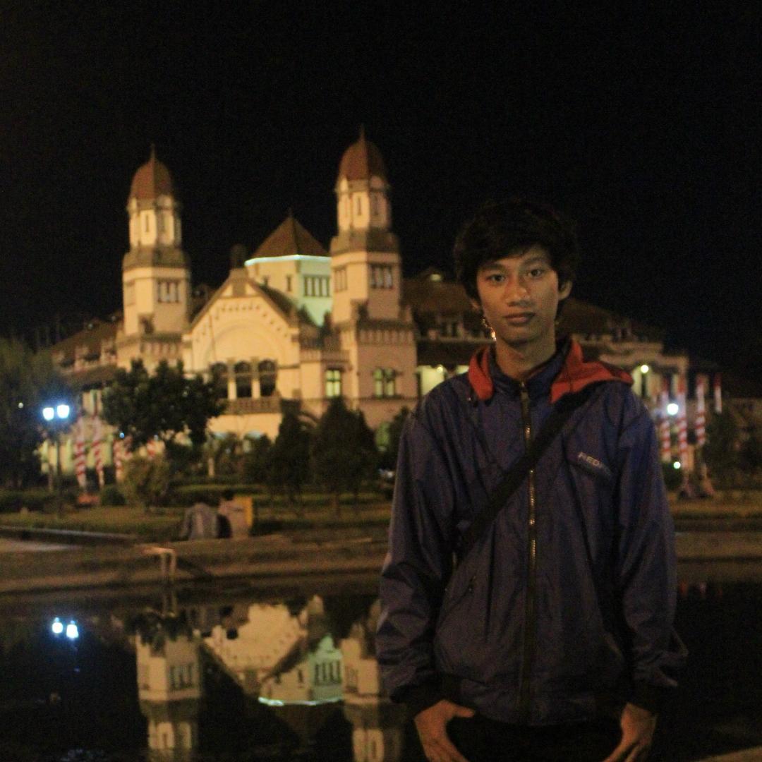 ♥@sheftyanie | Informatic engineering UMB'12 | Gooners |