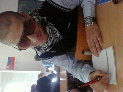 DavidKtauz's profile picture. 