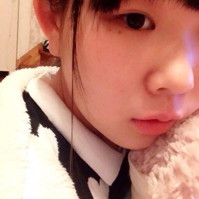 15歳。来年で高校1年生でございます！ 可愛いものが好き。苺も好き。桃も好き。 NEWSさんも好き。まっすーが好き。でも、みんな好き。トランペット吹けます。歌うこと好き。 無言フォローオッケーです。 ぜひ、してください！待ってます。