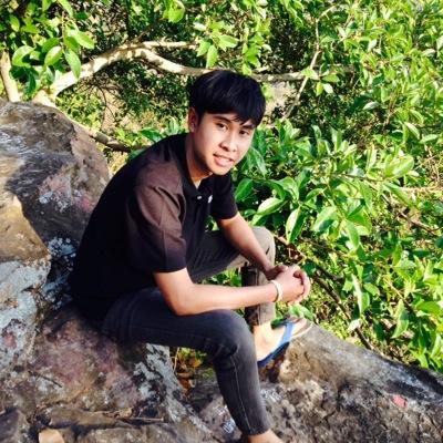 ชื่่อจริง KorawiT  KhamsorN
สัญชาติ Thai
วันเกิด  28 February 1995