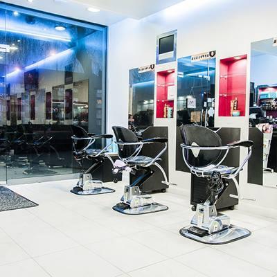 Hiikuss's profile picture. One of South London's leading beauty salons.   222 Camberwell Rd, London SE5 0ED. Tel:   02077016478 Email: info@hiikusshair.co.uk Open Mon - Sat