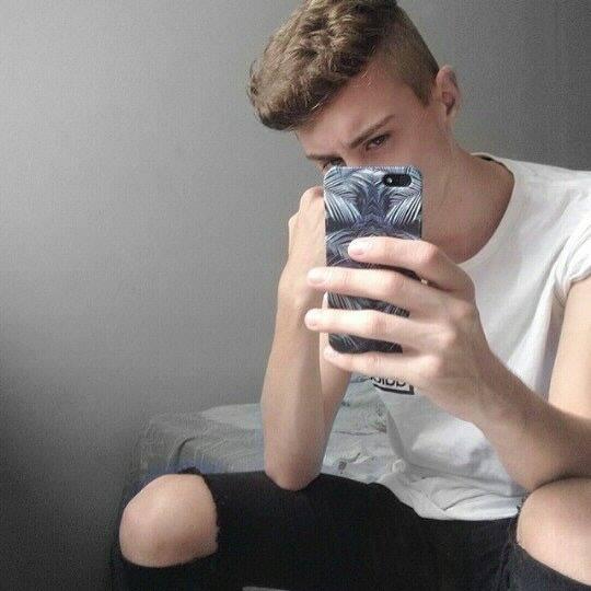 evanrpgdu's profile picture. the freedom is granted as soon as the damage of vodka arrived