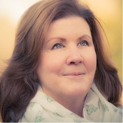 Beekeeper and beekeeping educator, knitter, spindle spinner, gardener, mother of 3 almost grown sons, lover of all animals.