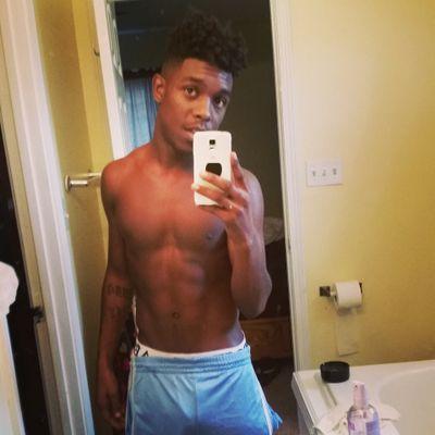 OLSK60L's profile picture. Stay in the sky chasing these dollars $Free Mon mon n C.$MITH   QUATSA the rest of the Ave Hk60Dk ROLXLXXN606⃣0⃣