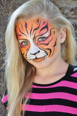 spoeliegrime's profile picture. #facepaint #schminken #Lelystad #kinderfeestje #knutselclub #glittertattoos #schmink #creatief #knutselen #teacher #leerkracht #juf #stemacteur #so