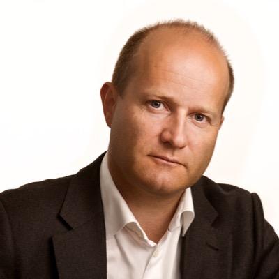 Partner i NOR PR. Vinner av Konsulentprisen for boken Hvordan lykkes som konsulent?