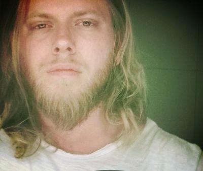 krisssjo's profile picture. Using Twitter for football info only.
Arsenal