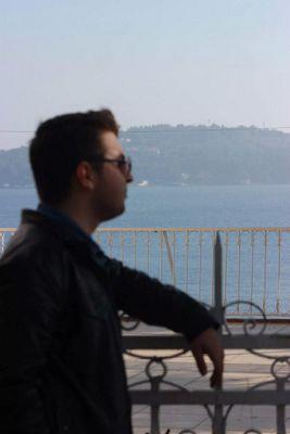 yanımda sen ol yeter..