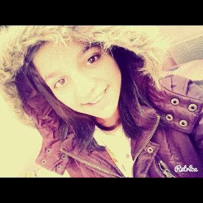Dunya'nin uçan bile gidersen bende seninle gelirim..