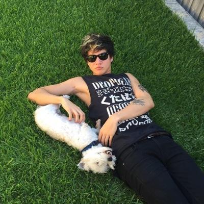 Call me a slut but I'm in love with 9 boys. Nash/9 3/5
