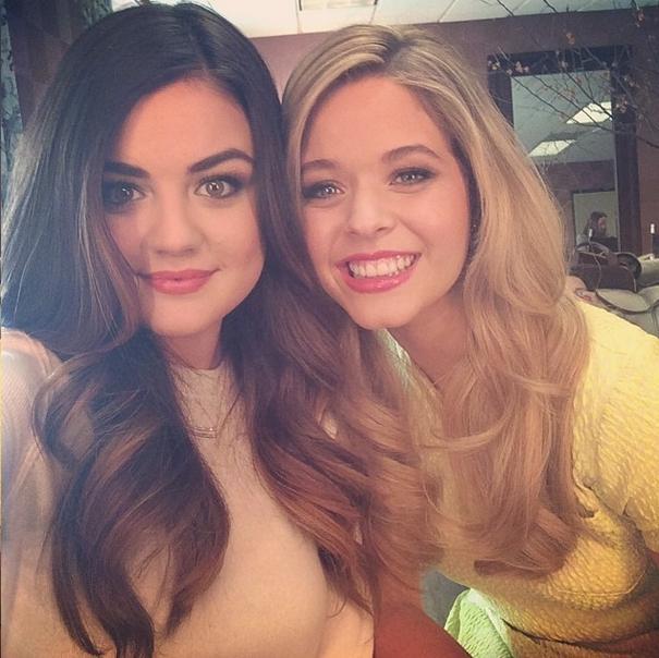 My life  2 women : @lucyhale & @SashaaPieterse ♥ I love them ♥ #PLL make me discover my idols☺#haler #sashaholic | @chloe_liar other account