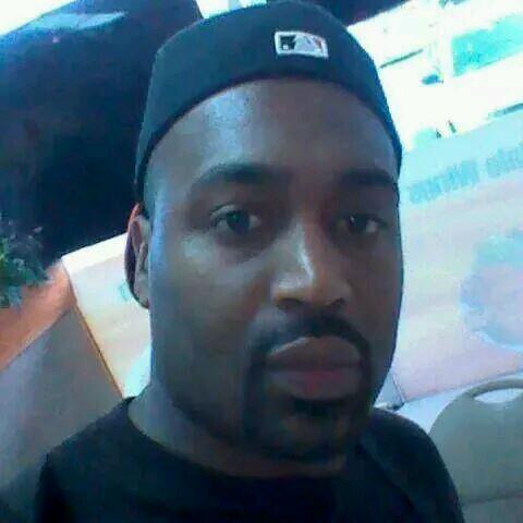 anthonybarn12's profile picture. 