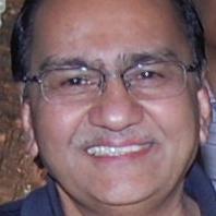 Senior family physician