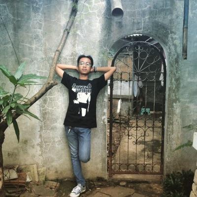 cari tau sendiri siapa saya