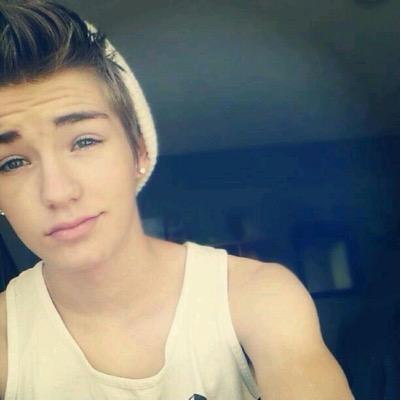 TheRealShxxtt's profile picture. We all have two lives, The second one starts when we realize we only have one.