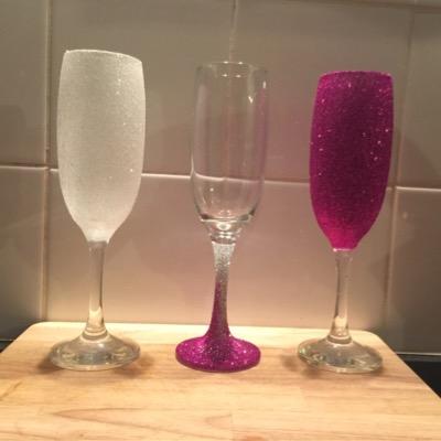sparkleglasses1's profile picture. Glitter glasses designed by myself have a look at my page on Facebook to https://t.co/eQTbHGs3NR