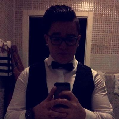 valouu_7's profile picture. 17 yo.