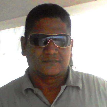 Ely_Buye's profile picture. Prof. de Electricidad Industrial, seguidor de lo ideales del comandante Hugo Chavez, luchador de la comunidad por un mundo mejor...