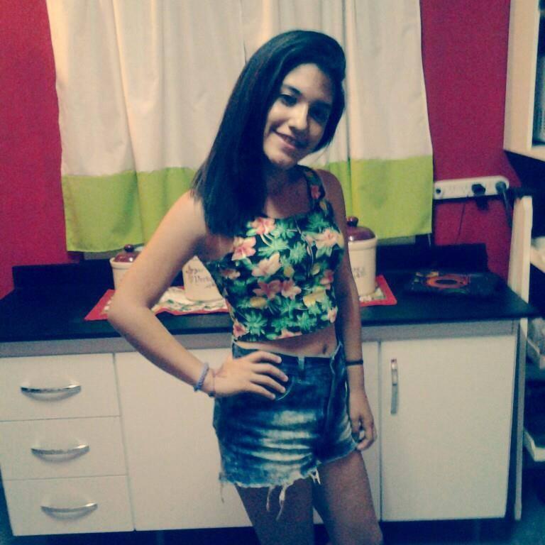 14 años//Escorpio//Patin es mi vida♥//Pto.Madryn//13-10-2011♥