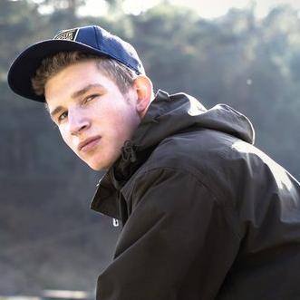 pavloyurinets's profile picture. 