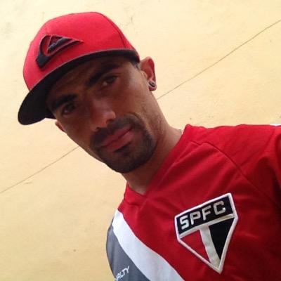 benecao's profile picture. 