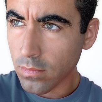 AaronSanRo's profile picture. Me seco con el reverso de las toallas