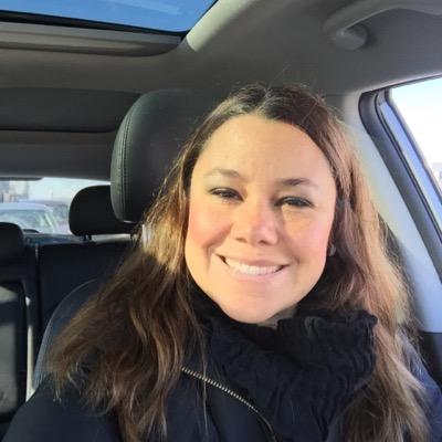Founder of Pots & Patterns. Unique and curated pieces to bring beauty and joy to your home