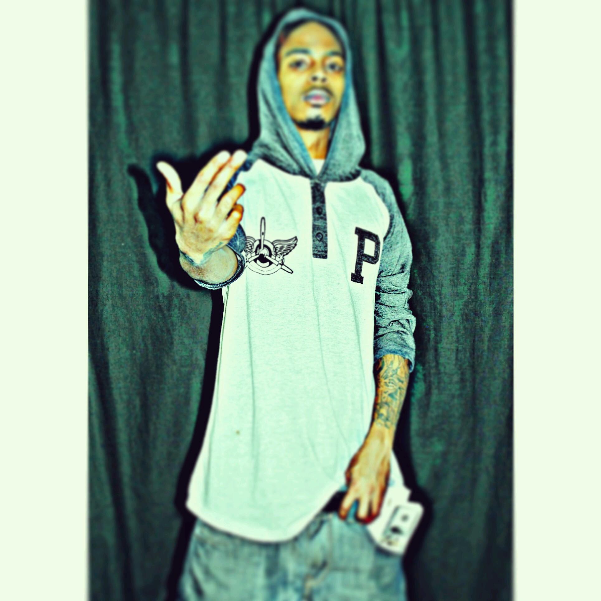 I need subscribers to my YouTube... https://t.co/Bcr43u6qbv