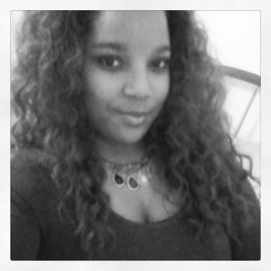who wants ther perfect love story anyway? 22 years young. live for my saviour jesus christ..singer..beautiful...if god is for you who can be against you?